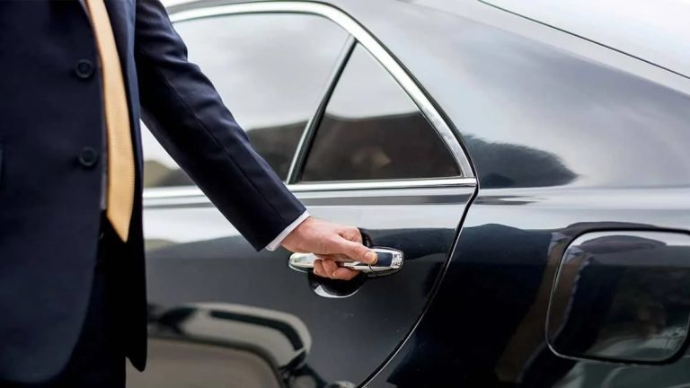 Punctual & Professional – Alpine Chauffeurs Taxi Nottingham to Heathrow Airport